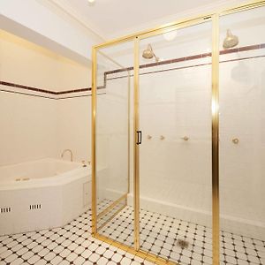 Superior Queen Room Disability Access